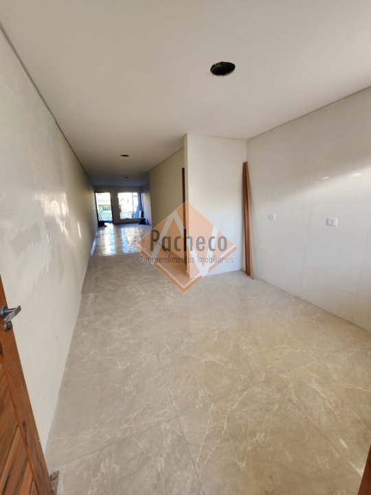 Sobrado à venda com 3 quartos, 177m² - Foto 1