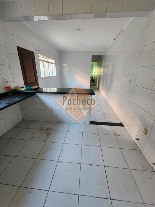 Sobrado à venda com 3 quartos, 200m² - Foto 11