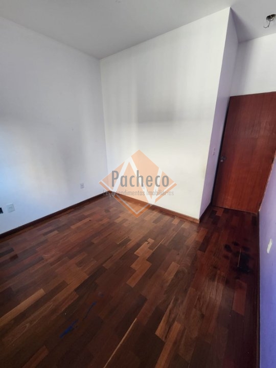 Sobrado à venda com 3 quartos, 200m² - Foto 20