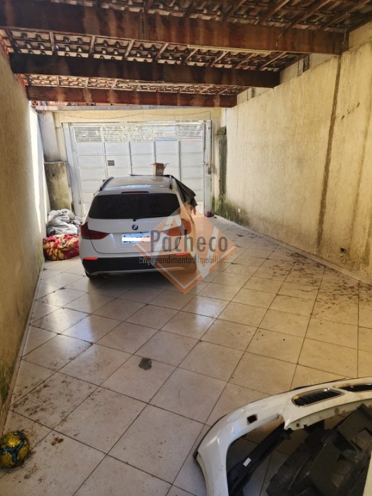 Sobrado à venda com 3 quartos, 200m² - Foto 4