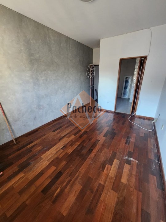 Sobrado à venda com 3 quartos, 200m² - Foto 14