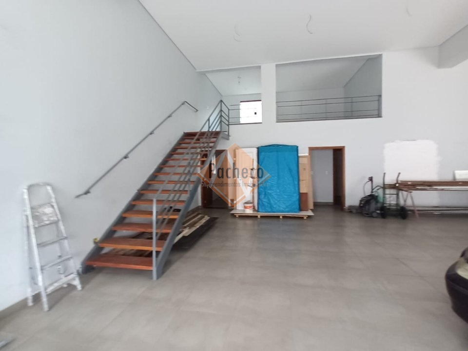 Loja-Salão para alugar, 300m² - Foto 1