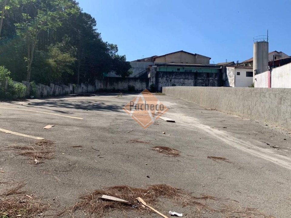 Terreno à venda e aluguel, 778m² - Foto 1