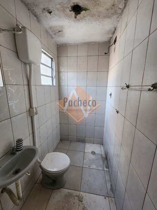 Casa à venda com 3 quartos, 100m² - Foto 7