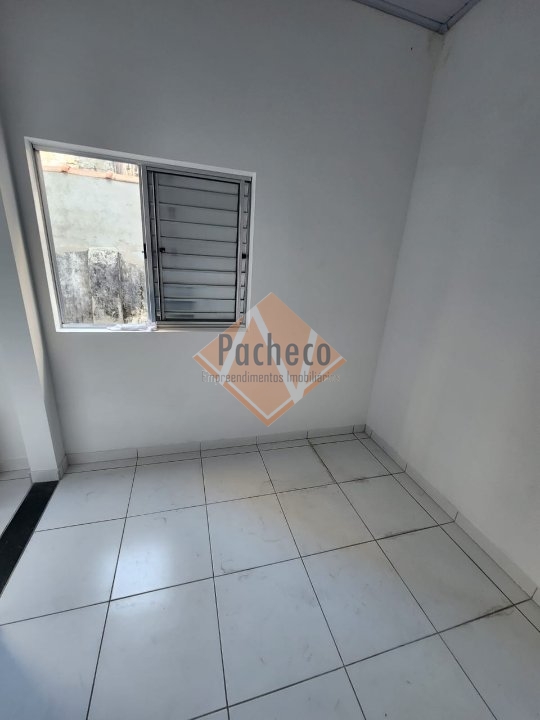 Casa à venda com 2 quartos, 40m² - Foto 16