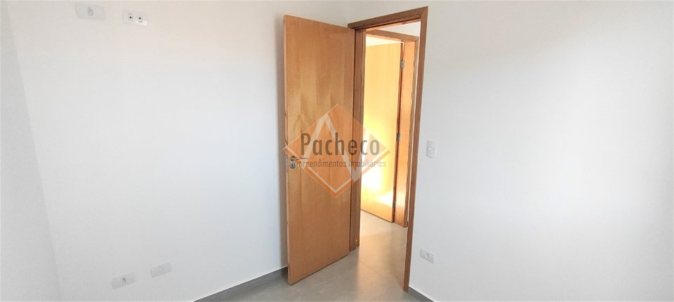 Apartamento à venda com 2 quartos, 42m² - Foto 19