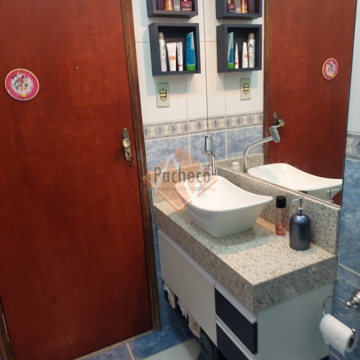 Sobrado à venda com 3 quartos, 224m² - Foto 24