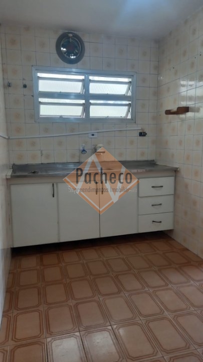 Casa à venda com 4 quartos, 174m² - Foto 7