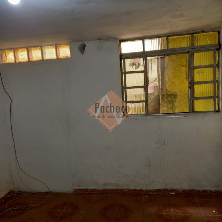 Casa à venda com 4 quartos, 174m² - Foto 14