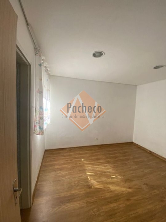 Casa à venda com 3 quartos, 225m² - Foto 21