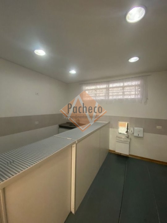 Casa à venda com 3 quartos, 225m² - Foto 28