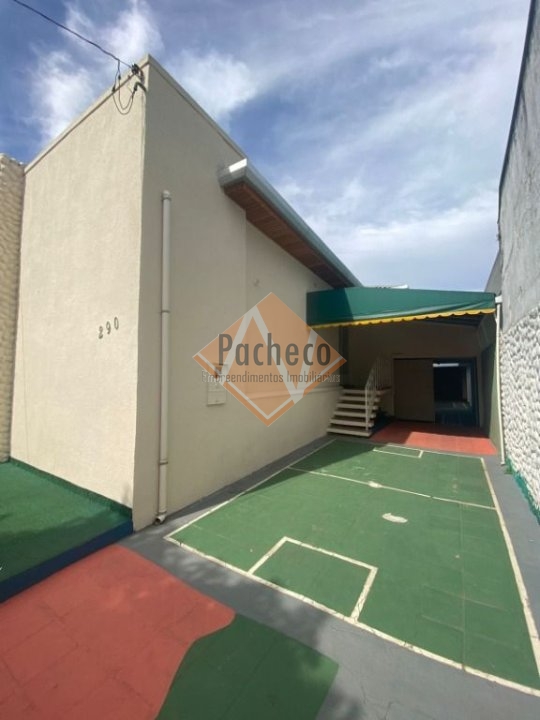 Casa à venda com 3 quartos, 225m² - Foto 32