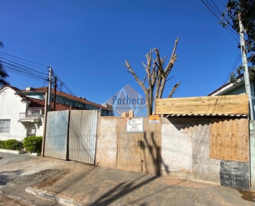 Sobrado à venda com 3 quartos, 130m² - Foto 1