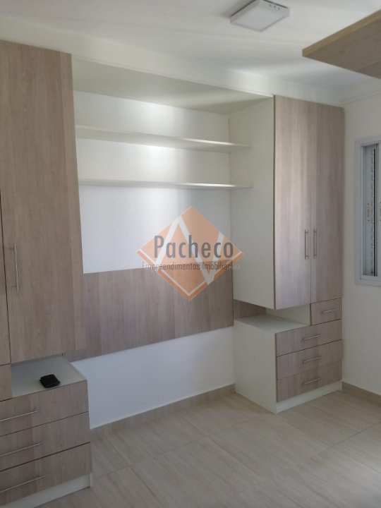 Apartamento à venda com 2 quartos, 42m² - Foto 4