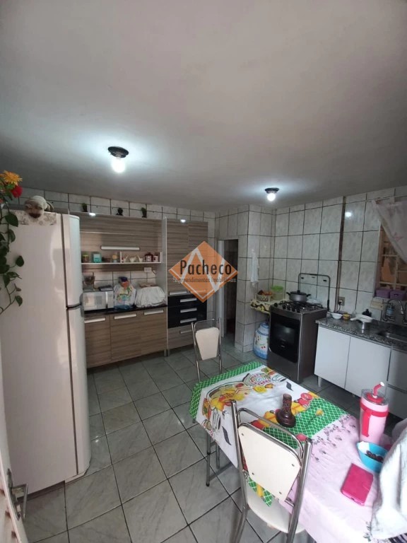 Casa, 6 quartos, 220 m² - Foto 25