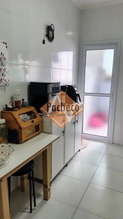 Apartamento à venda com 2 quartos, 105m² - Foto 8