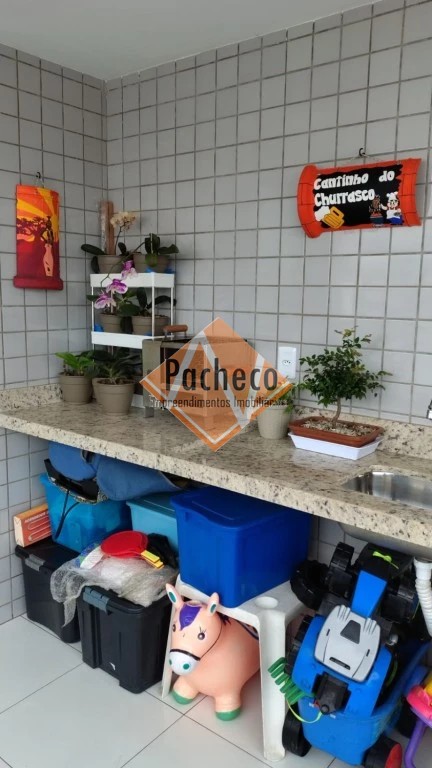 Apartamento à venda com 2 quartos, 105m² - Foto 10