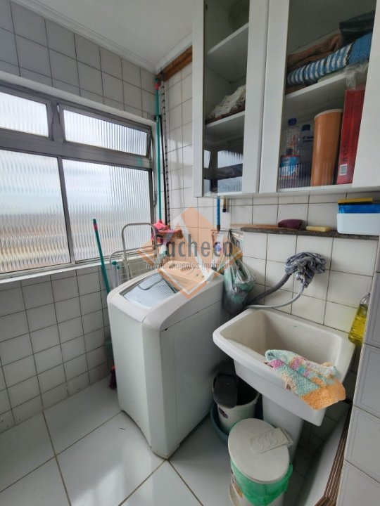 Apartamento à venda com 2 quartos, 60m² - Foto 25