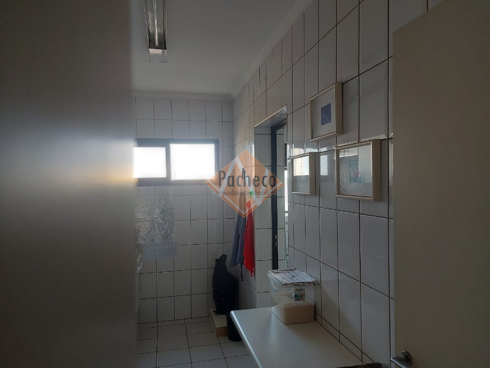 Apartamento à venda com 2 quartos, 63m² - Foto 10