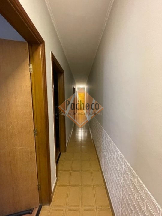 Casa à venda com 3 quartos, 180m² - Foto 14