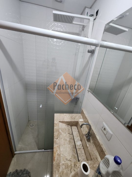 Apartamento à venda com 2 quartos, 39m² - Foto 13