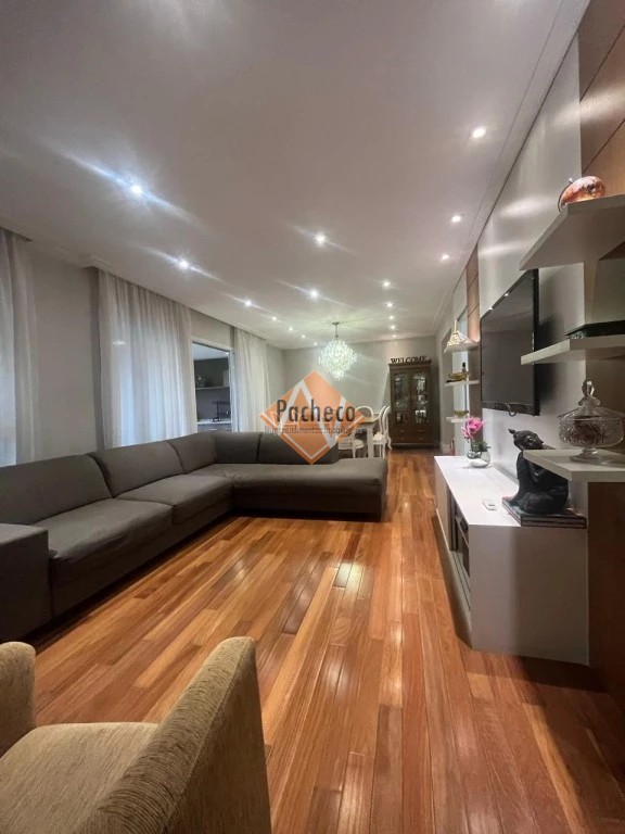 Apartamento à venda com 4 quartos, 146m² - Foto 1