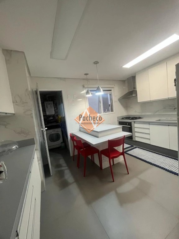 Apartamento à venda com 4 quartos, 146m² - Foto 7