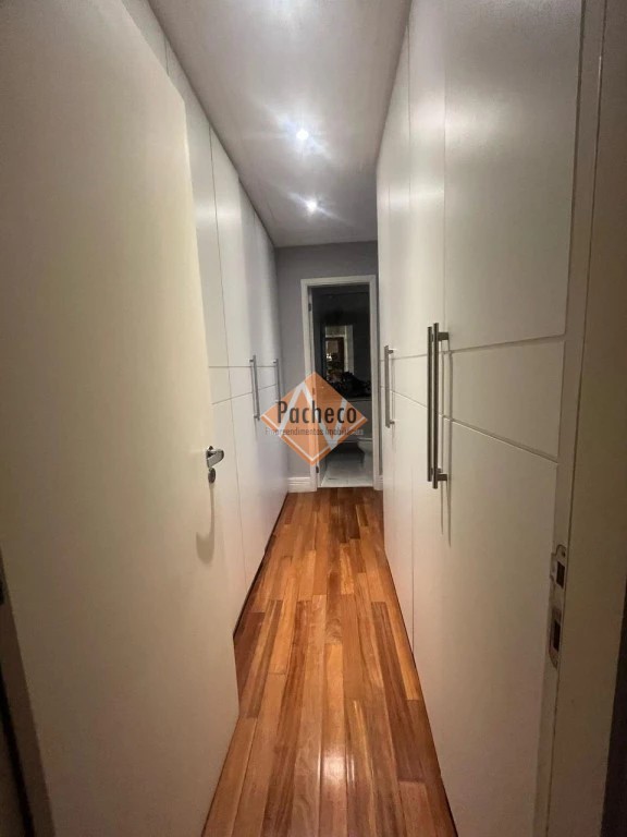 Apartamento à venda com 4 quartos, 146m² - Foto 13