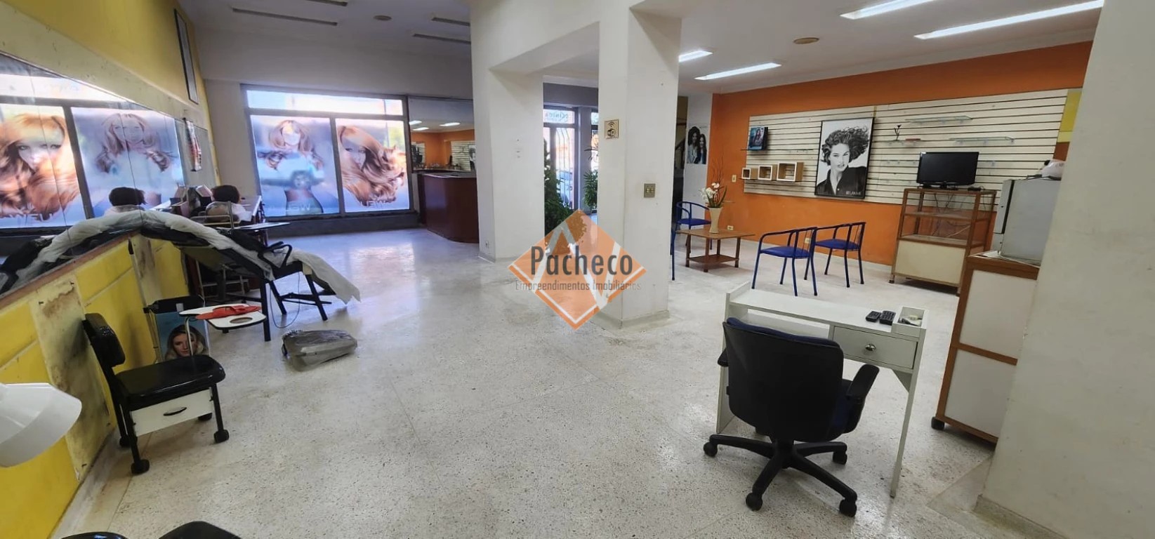 Loja-Salão para alugar com 3 quartos, 148m² - Foto 4