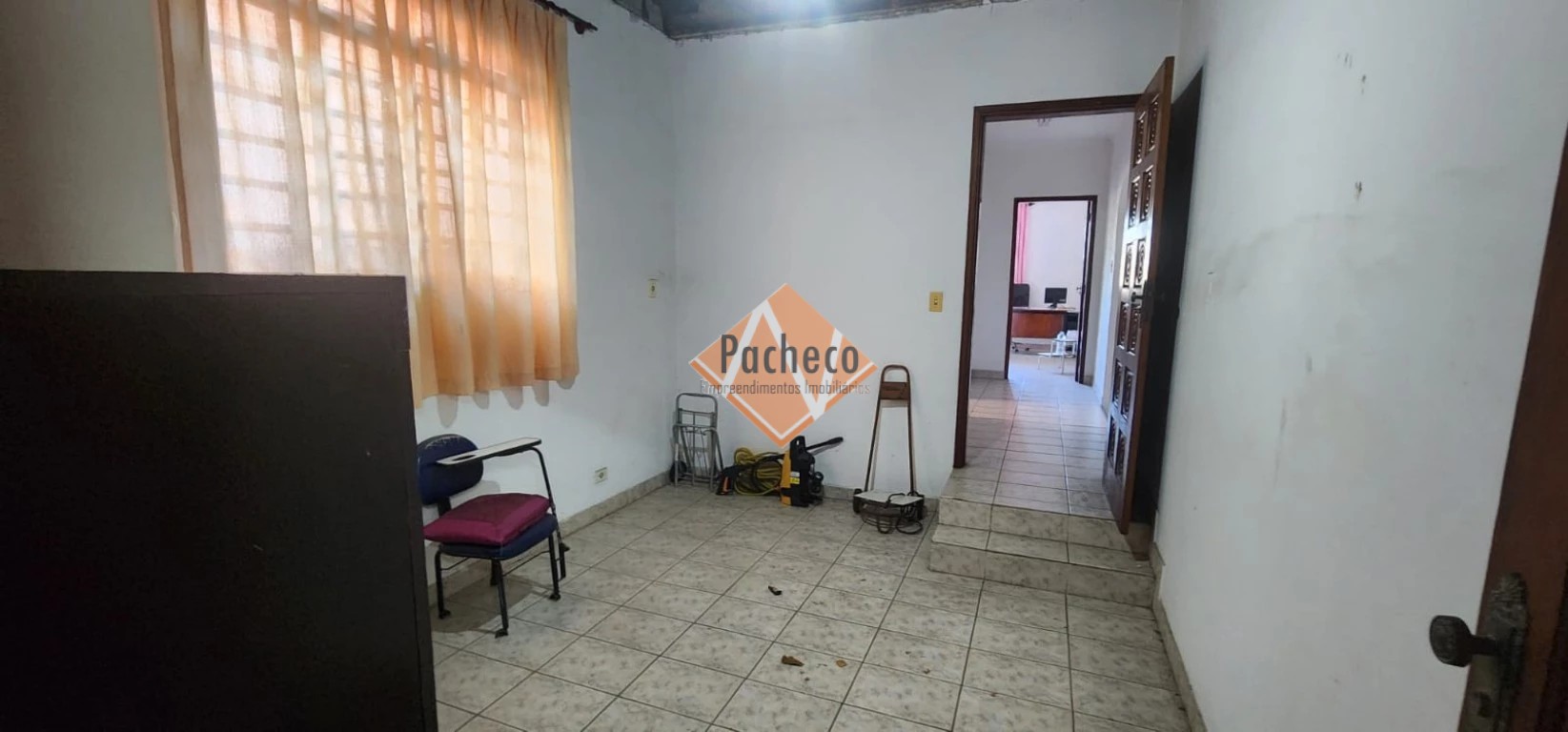 Loja-Salão para alugar com 3 quartos, 148m² - Foto 13