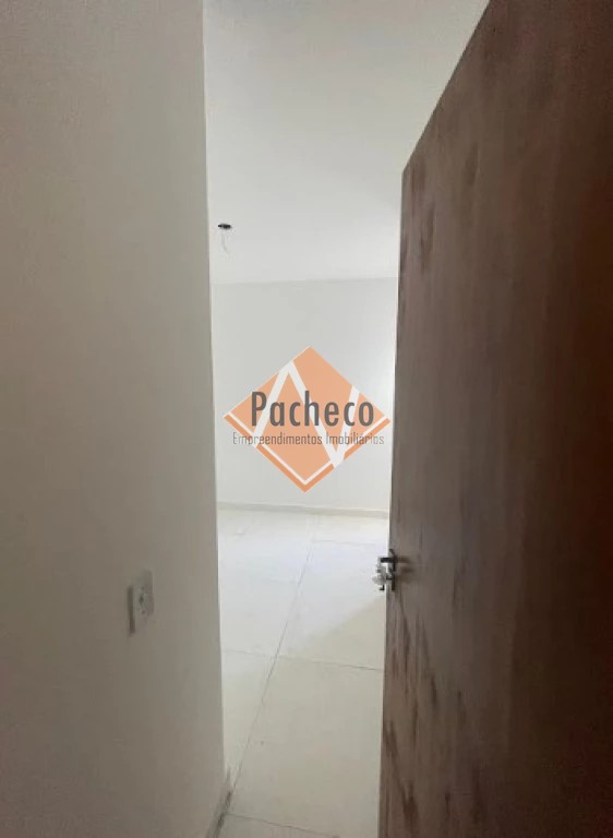 Apartamento à venda com 2 quartos, 34m² - Foto 4