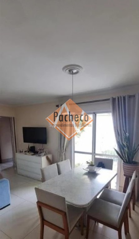 Apartamento à venda com 3 quartos, 70m² - Foto 3