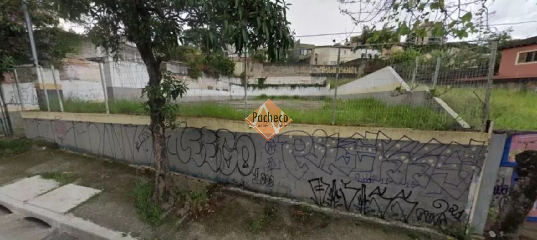 Terreno à venda e aluguel, 741m² - Foto 1