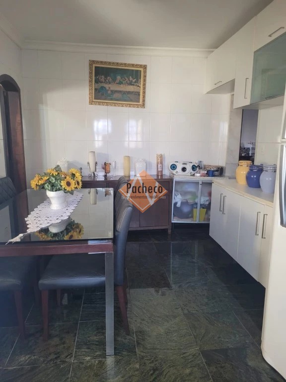 Casa, 5 quartos, 270 m² - Foto 7