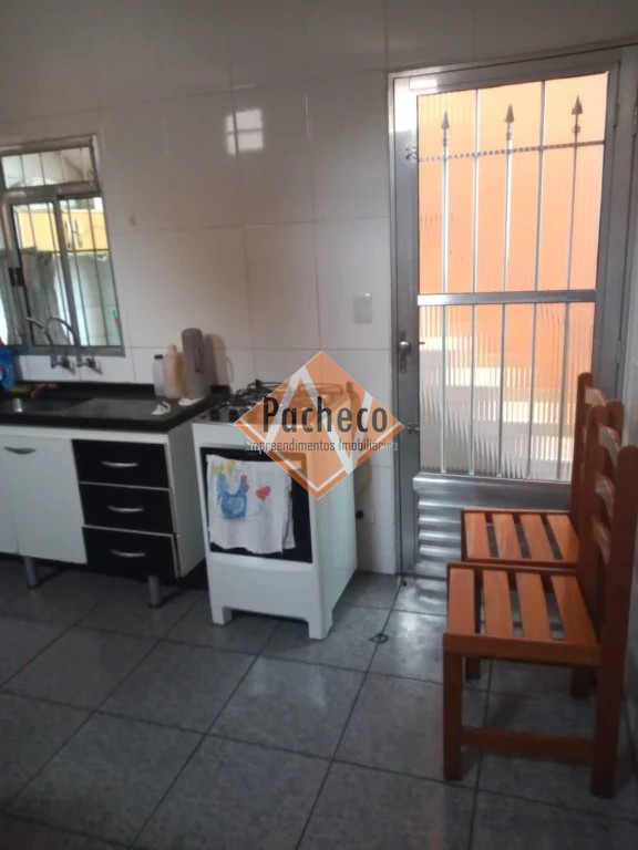 Sobrado à venda com 5 quartos, 201m² - Foto 11