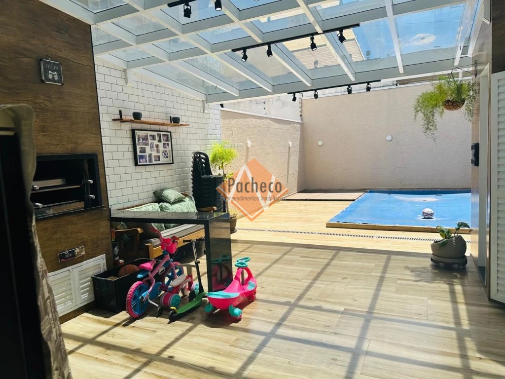Sobrado, 4 quartos, 236 m² - Foto 3