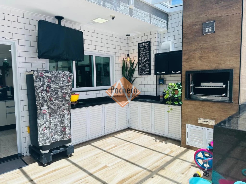 Sobrado, 4 quartos, 236 m² - Foto 5