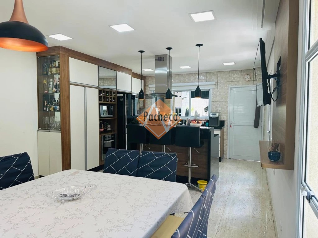 Sobrado, 4 quartos, 236 m² - Foto 13