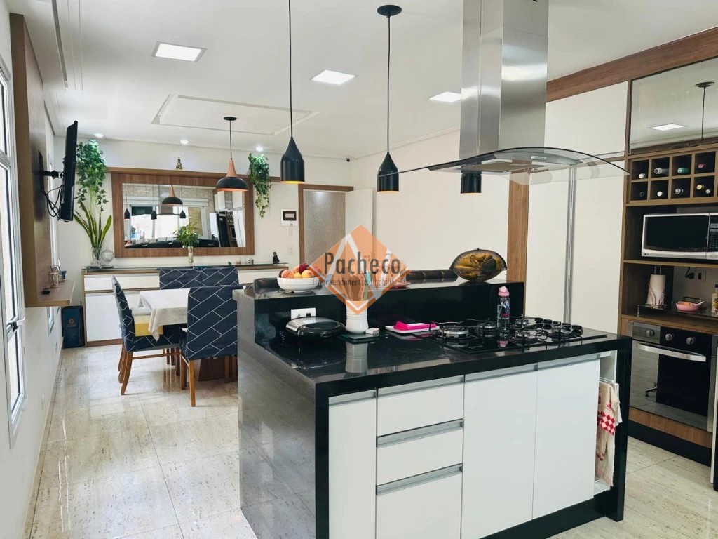 Sobrado, 4 quartos, 236 m² - Foto 14