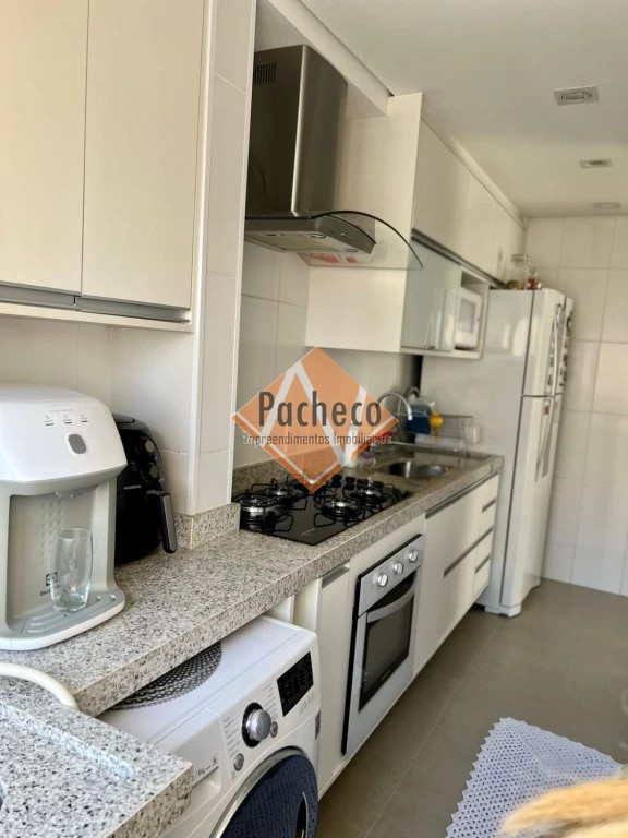 Apartamento à venda com 2 quartos, 68m² - Foto 10