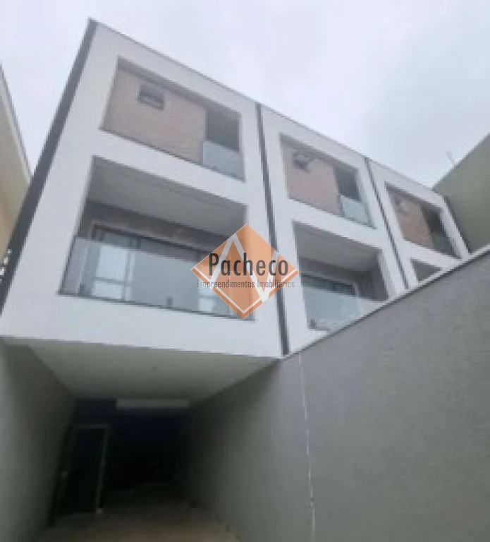 Sobrado à venda com 3 quartos, 140m² - Foto 1