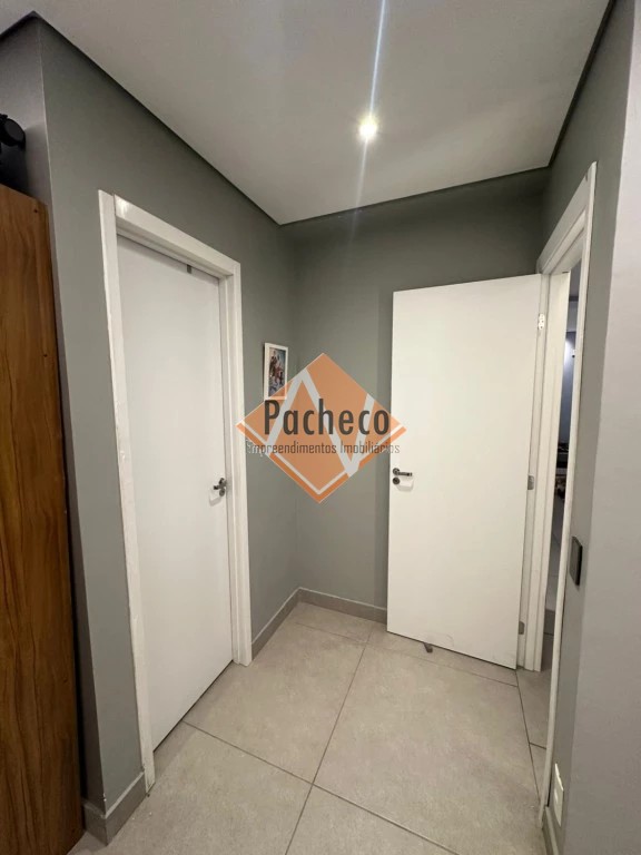 Apartamento à venda com 3 quartos, 81m² - Foto 12