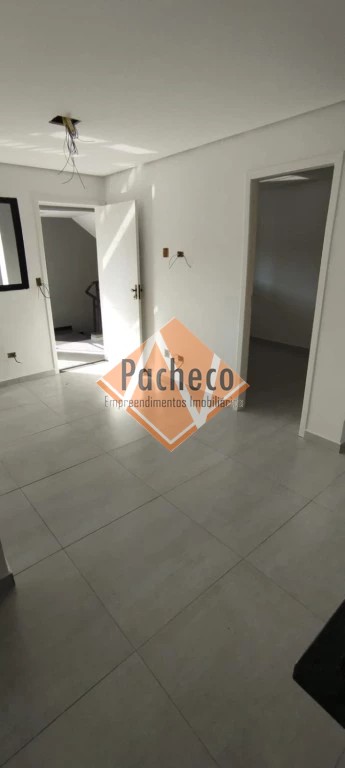 Apartamento à venda com 2 quartos, 34m² - Foto 1