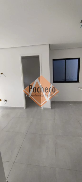 Apartamento à venda com 2 quartos, 34m² - Foto 2