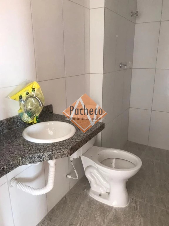 Apartamento à venda com 2 quartos, 41m² - Foto 3