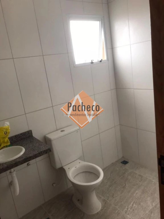 Apartamento à venda com 2 quartos, 41m² - Foto 4