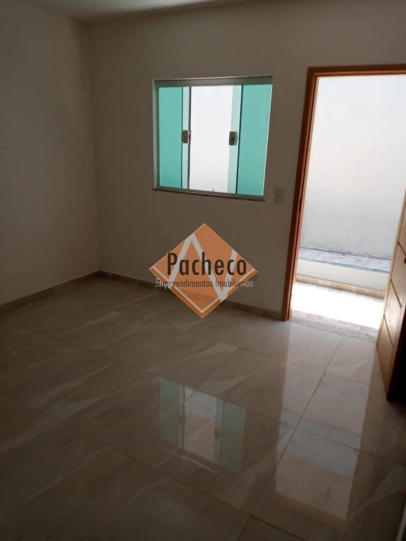 Apartamento à venda com 2 quartos, 36m² - Foto 2