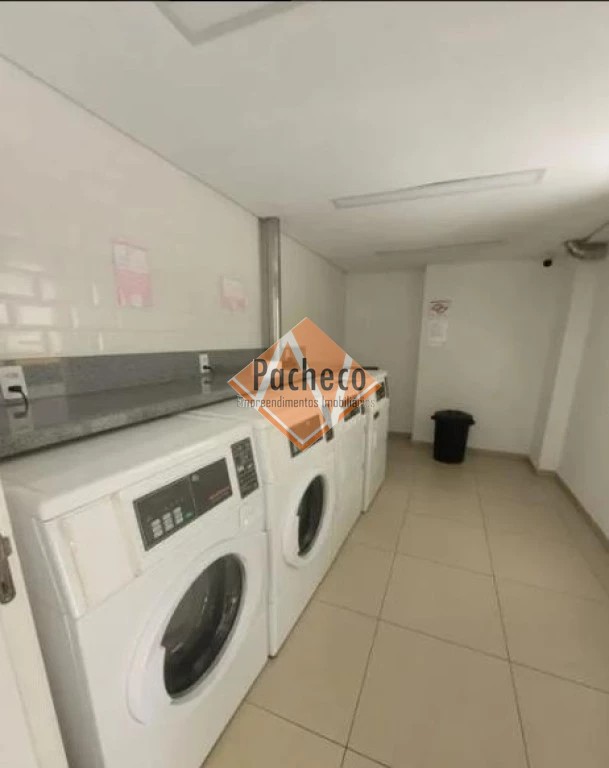 Apartamento à venda com 2 quartos, 40m² - Foto 10