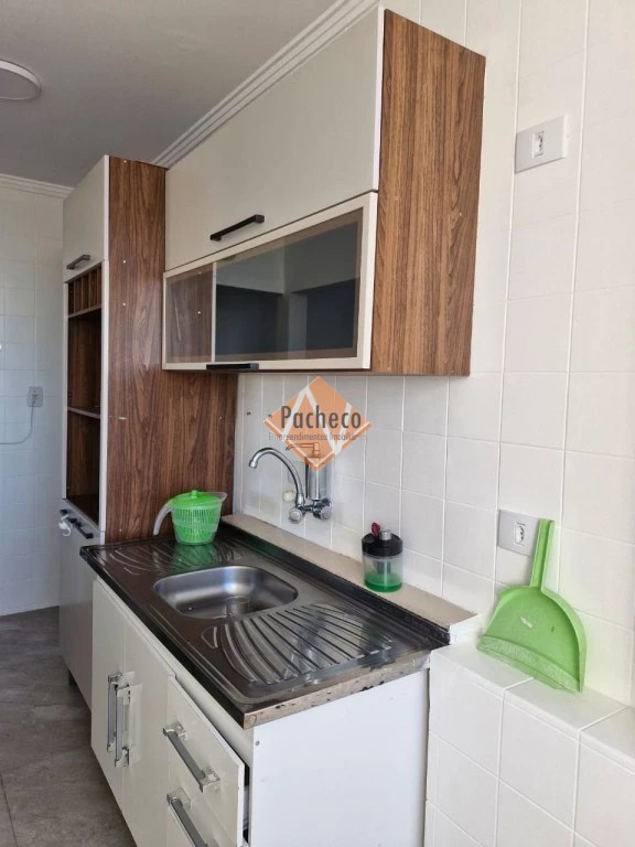 Apartamento para alugar com 2 quartos, 50m² - Foto 6