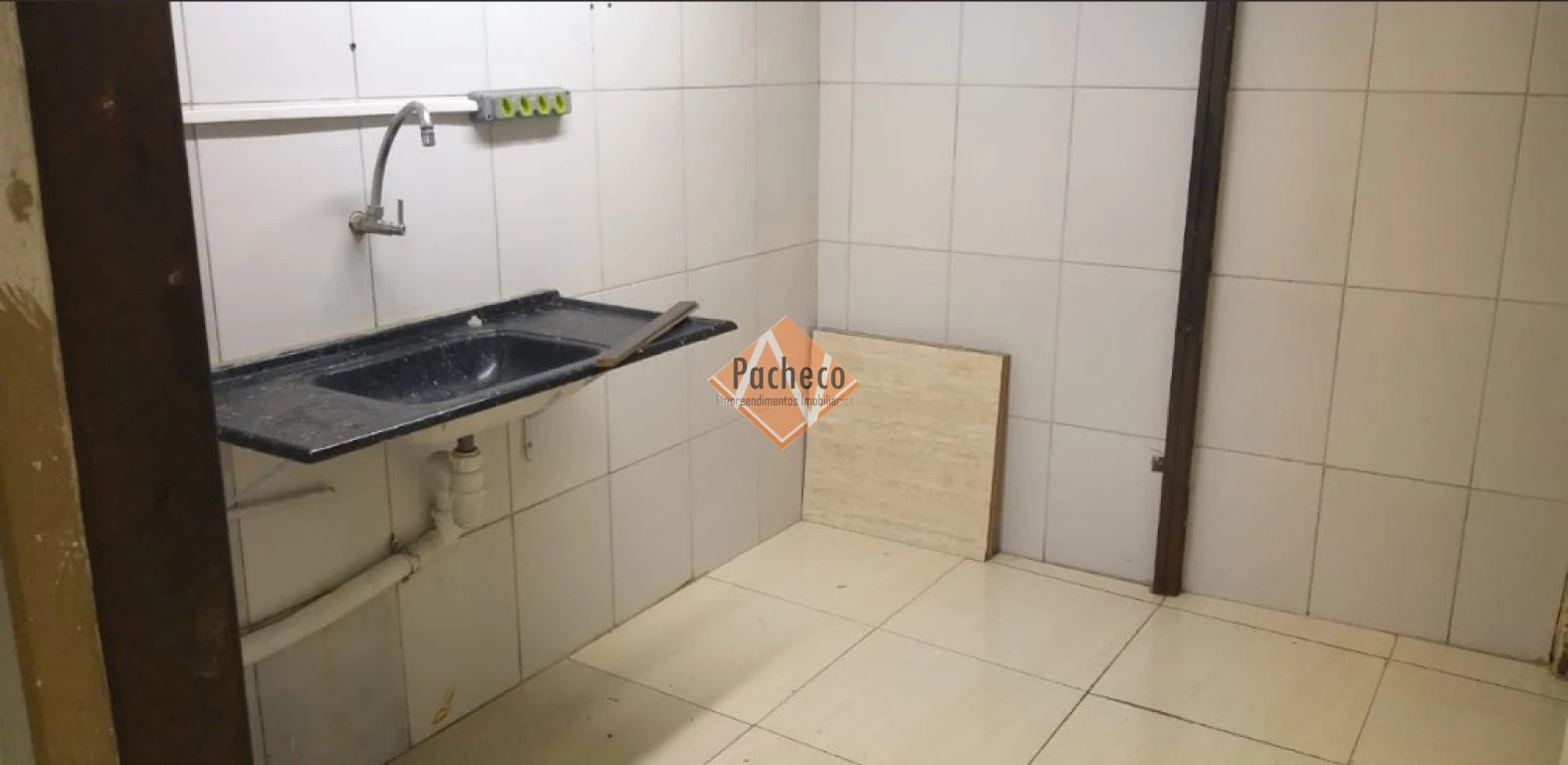 Loja-Salão para alugar com 3 quartos, 106m² - Foto 3